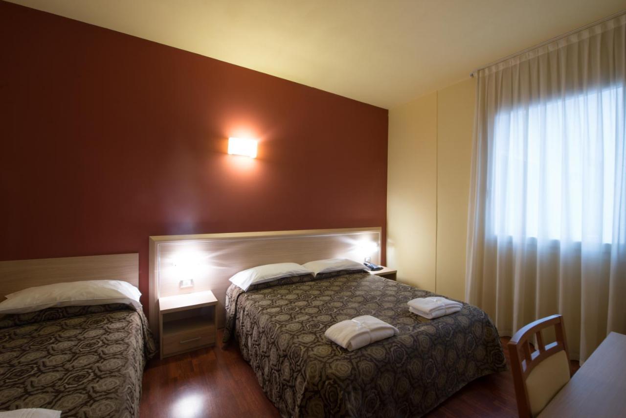 Hotel Formula & Puravita Spa Rosolina Extérieur photo