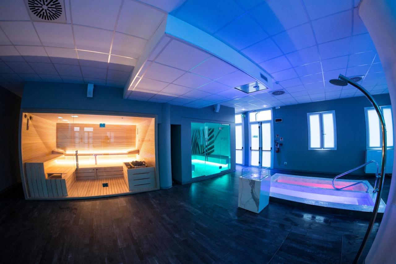 Hotel Formula & Puravita Spa Rosolina Extérieur photo