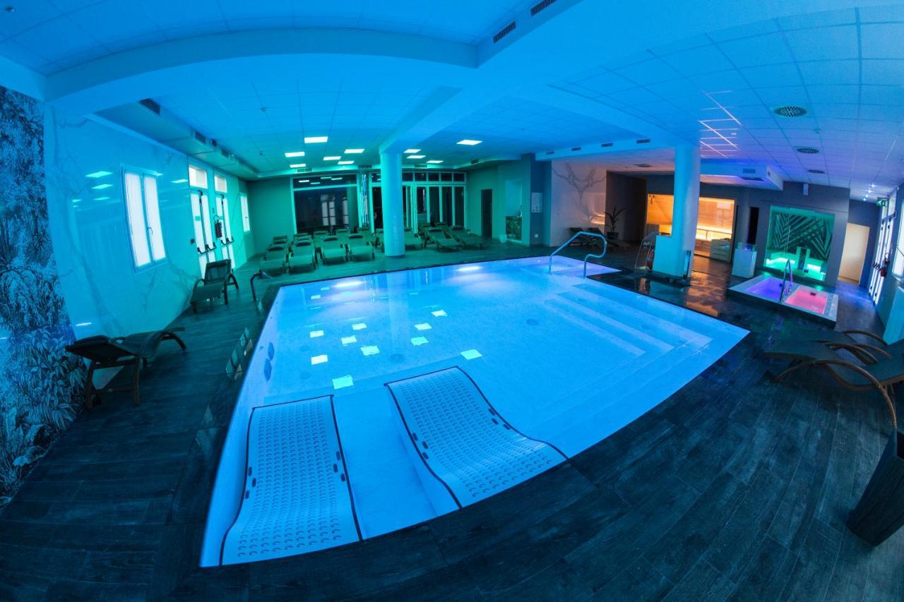 Hotel Formula & Puravita Spa Rosolina Extérieur photo