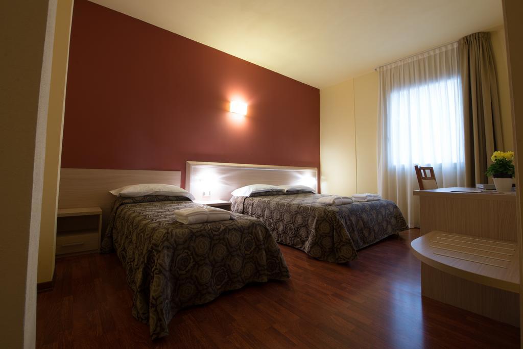 Hotel Formula & Puravita Spa Rosolina Extérieur photo