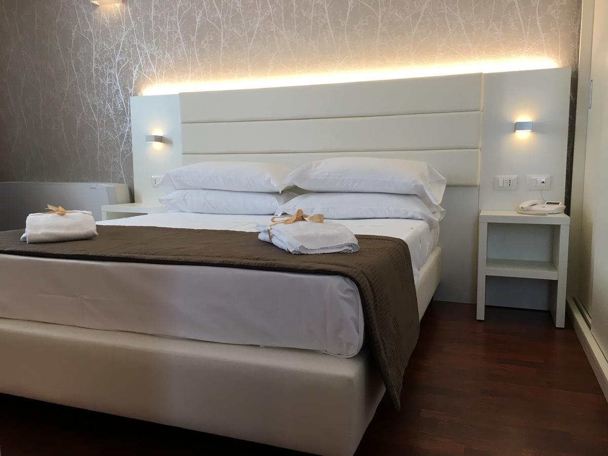 Hotel Formula & Puravita Spa Rosolina Extérieur photo
